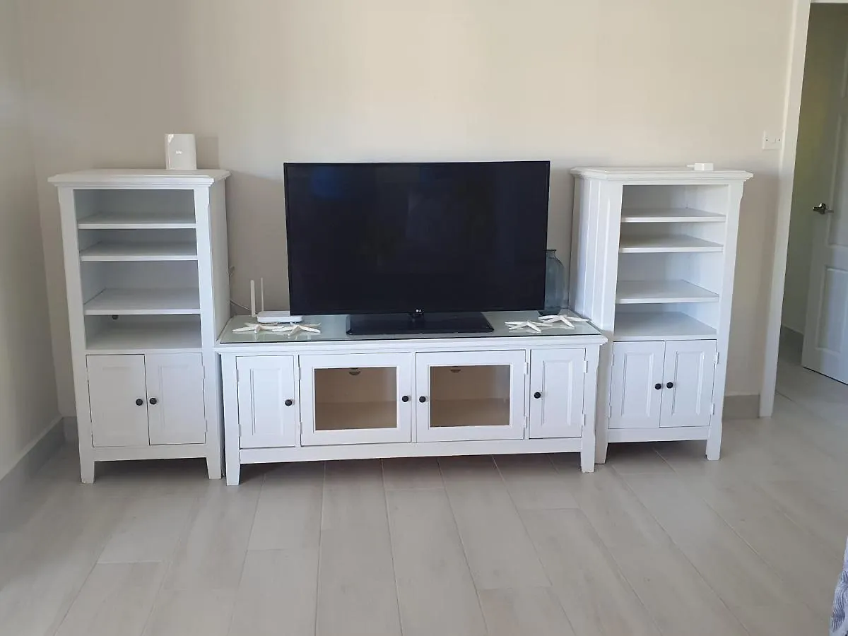 Holiday home The Lane Rodney Bay 1 Bedroom Rate - Newly Renovated & Tastefully Furnished 3 Bedroom House Home