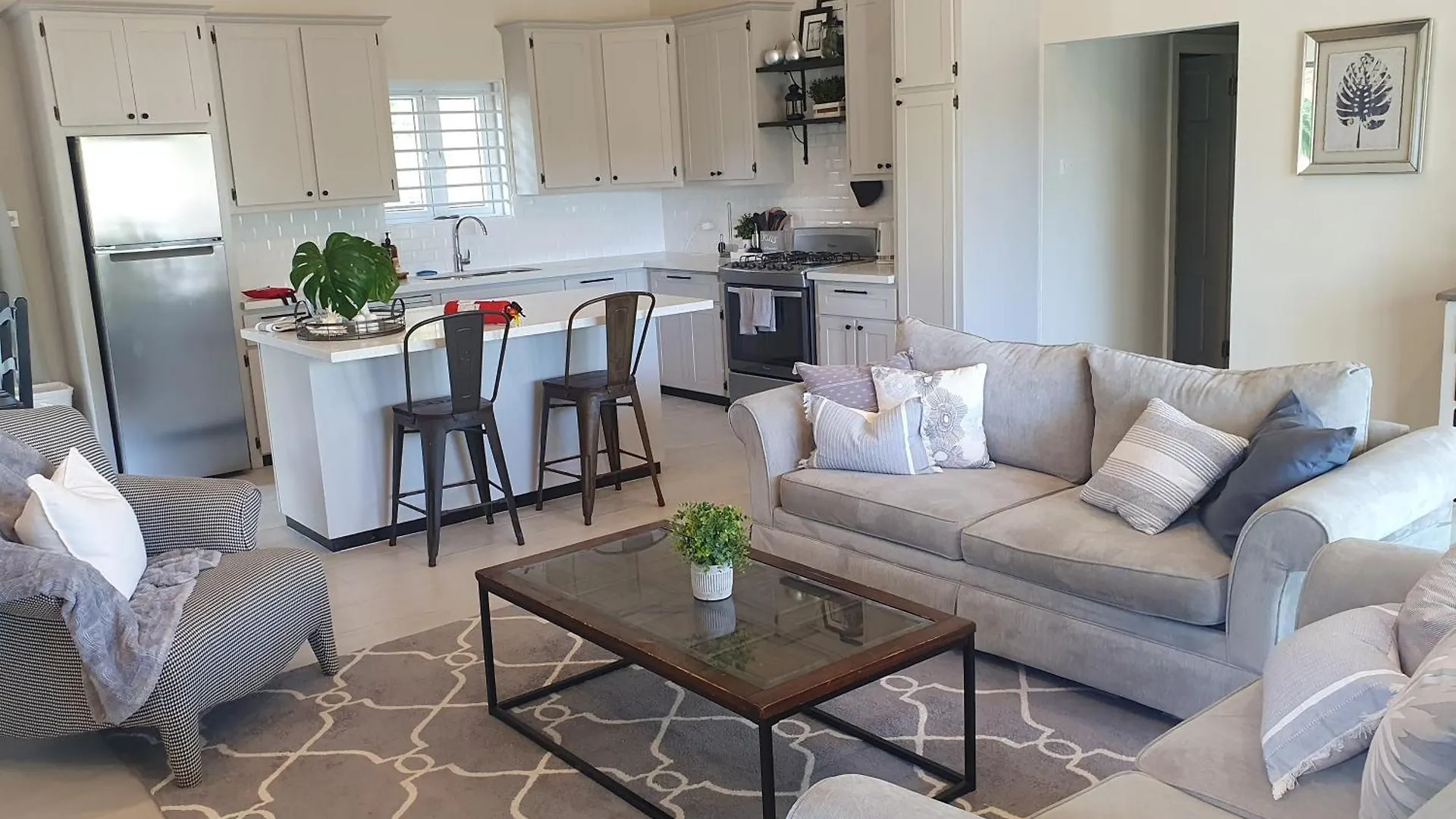 The Lane Rodney Bay 1 Bedroom Rate - Newly Renovated & Tastefully Furnished 3 Bedroom House Home Holiday home